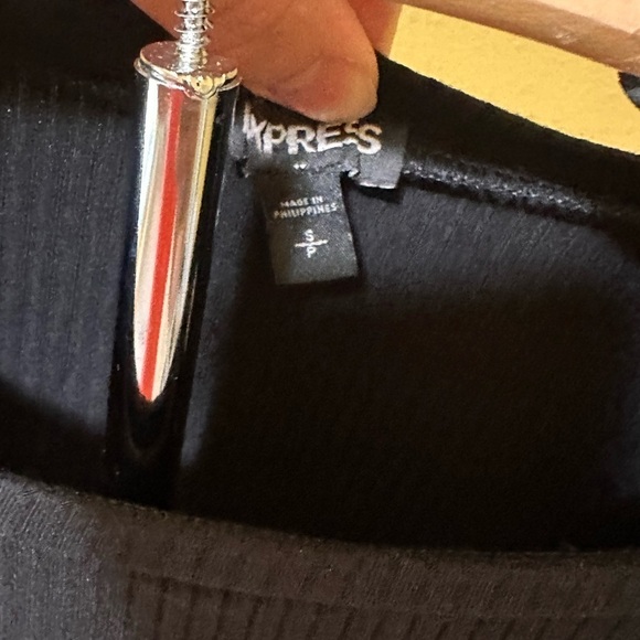 Express Bodysuit‎ - Picture 3 of 3